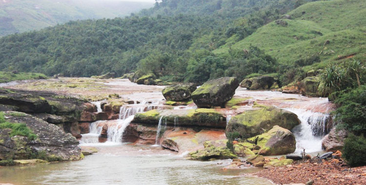 Dainthlen Waterfall